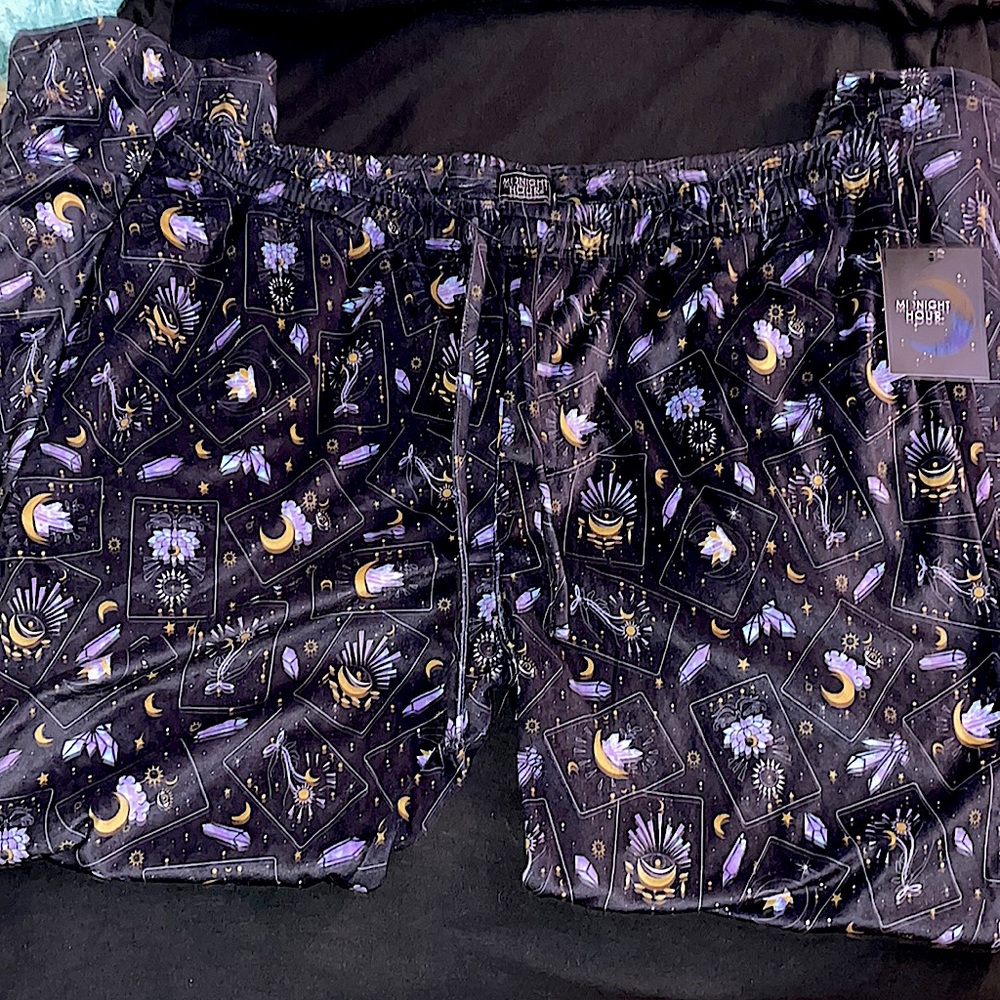 NWT Midnight Hour Hot Topic Pajama Pants